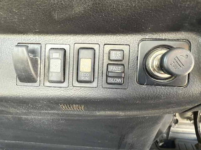 日野レンジャーミキサー車（コンクリートミキサー）増トン（6t・8t）[写真36]