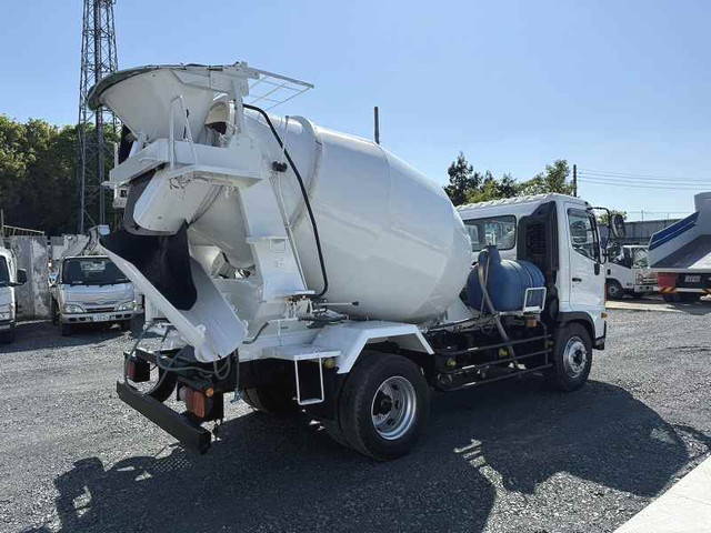 日野レンジャーミキサー車（コンクリートミキサー）増トン（6t・8t）[写真06]