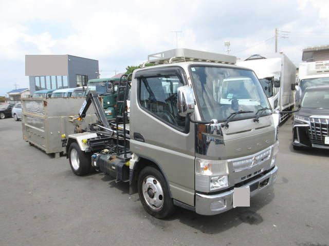 三菱ふそうキャンターコンテナ専用車小型（2t・3t）[写真01]