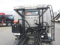 三菱ふそうキャンターコンテナ専用車小型（2t・3t）[写真23]