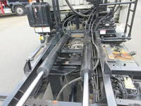 三菱ふそうキャンターコンテナ専用車小型（2t・3t）[写真24]