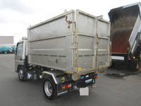 三菱ふそうキャンターコンテナ専用車小型（2t・3t）[写真02]