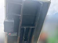 三菱ふそうキャンターパッカー車（塵芥車）小型（2t・3t）[写真20]