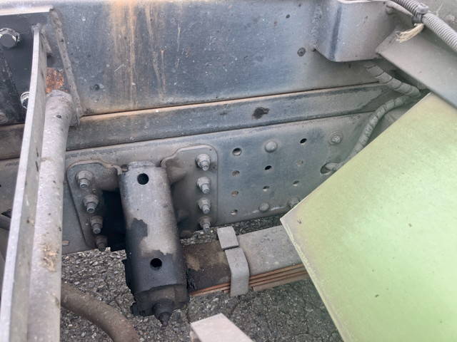 三菱ふそうキャンターパッカー車（塵芥車）小型（2t・3t）[写真24]