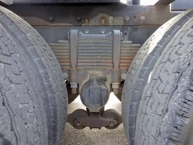 いすゞギガトレーラーヘッド（トラクターヘッド）大型（10t）[写真26]