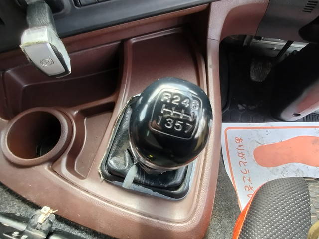 日野プロフィアダンプ大型（10t）[写真24]