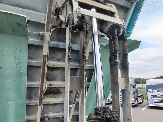 日野プロフィアダンプ大型（10t）[写真08]