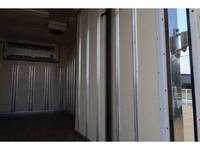 いすゞエルフ冷凍車（冷蔵車）小型（2t・3t）[写真11]