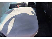 いすゞエルフ冷凍車（冷蔵車）小型（2t・3t）[写真26]