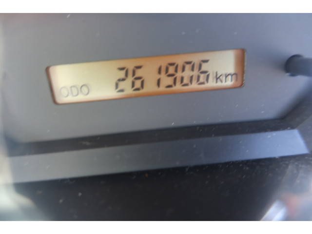 いすゞエルフ冷凍車（冷蔵車）小型（2t・3t）[写真28]