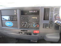 いすゞエルフ冷凍車（冷蔵車）小型（2t・3t）[写真30]