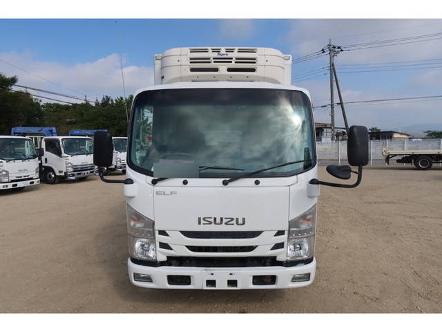 いすゞエルフ冷凍車（冷蔵車）小型（2t・3t）[写真03]