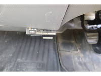 いすゞエルフ冷凍車（冷蔵車）小型（2t・3t）[写真32]