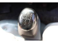 いすゞエルフ冷凍車（冷蔵車）小型（2t・3t）[写真33]