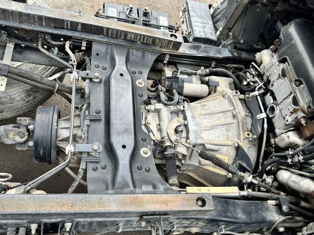 いすゞエルフダンプ小型（2t・3t）[写真13]