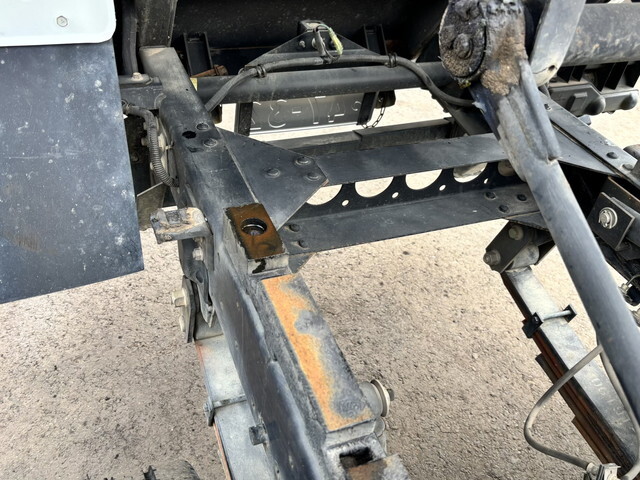 いすゞエルフダンプ小型（2t・3t）[写真15]