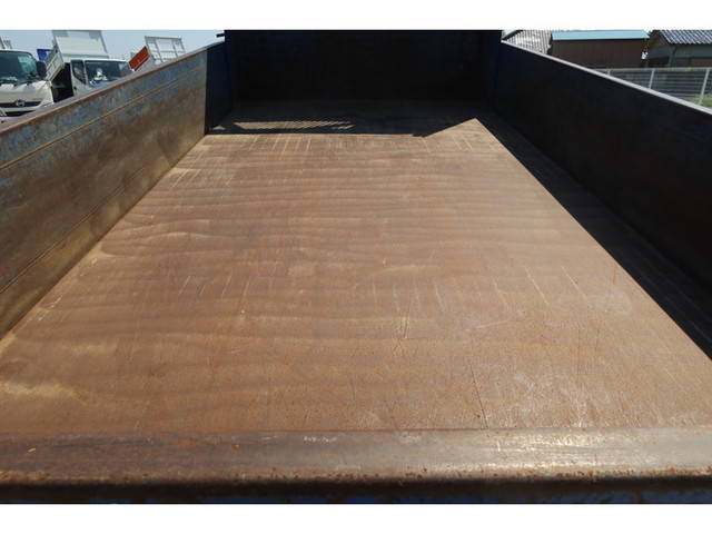 いすゞエルフダンプ小型（2t・3t）[写真18]