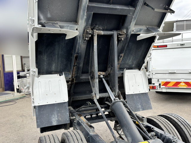 いすゞエルフダンプ小型（2t・3t）[写真20]