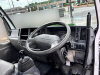 いすゞエルフダンプ小型（2t・3t）[写真30]