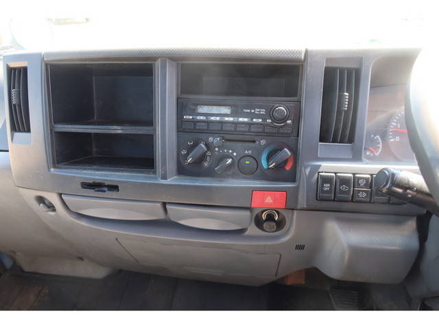 いすゞエルフダンプ小型（2t・3t）[写真33]