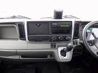 三菱ふそうキャンターアルミブロック小型（2t・3t）[写真10]