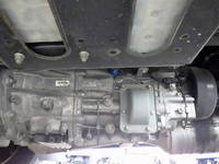 三菱ふそうキャンターアルミブロック小型（2t・3t）[写真24]