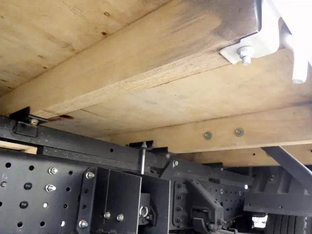 三菱ふそうキャンターアルミブロック小型（2t・3t）[写真25]