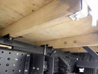 三菱ふそうキャンターアルミブロック小型（2t・3t）[写真25]