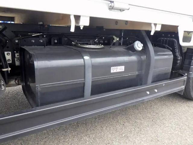 三菱ふそうキャンターアルミブロック小型（2t・3t）[写真34]