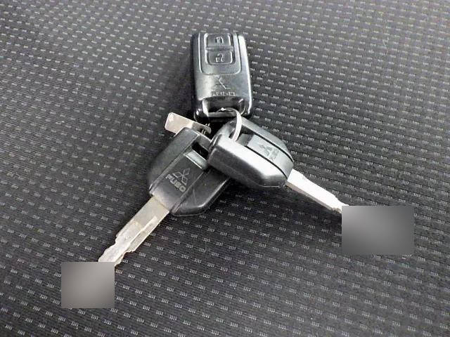 三菱ふそうキャンターアルミブロック小型（2t・3t）[写真38]