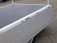 三菱ふそうキャンターアルミブロック小型（2t・3t）[写真08]