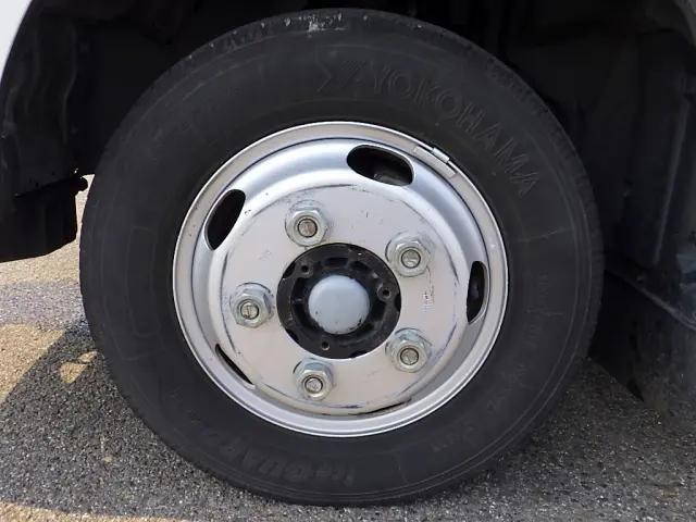 日野デュトロ冷凍車（冷蔵車）小型（2t・3t）[写真34]