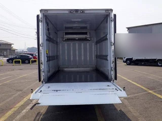 日野デュトロ冷凍車（冷蔵車）小型（2t・3t）[写真06]