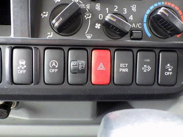 日野デュトロ幌車小型（2t・3t）[写真18]