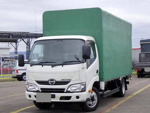 中古デュトロ幌車