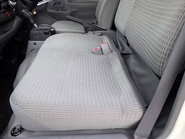 日野デュトロ幌車小型（2t・3t）[写真25]