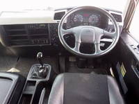 三菱ふそうファイターアルミブロック中型（4t）[写真12]