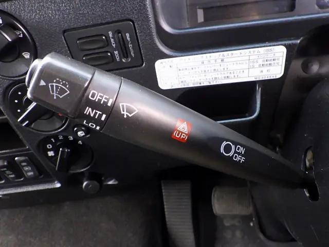 三菱ふそうファイターアルミブロック中型（4t）[写真14]