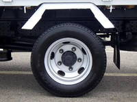 三菱ふそうキャンター平ボディ小型（2t・3t）[写真31]