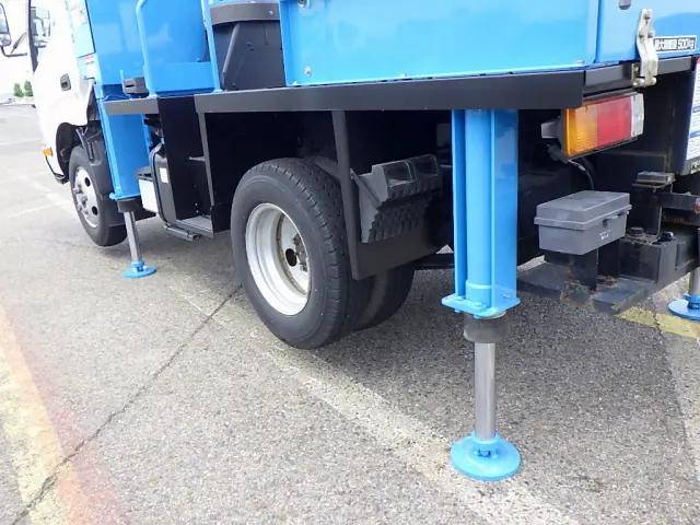 日野デュトロ高所作業車小型（2t・3t）[写真12]