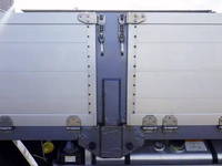 三菱ふそうスーパーグレートアルミブロック大型（10t）[写真38]