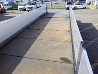 三菱ふそうスーパーグレートアルミブロック大型（10t）[写真08]