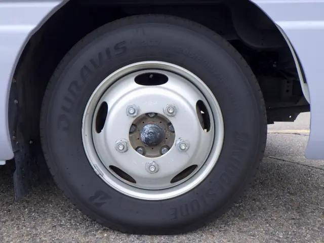 いすゞジャーニーマイクロバス[写真26]