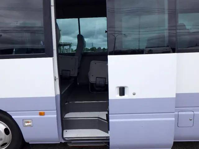 いすゞジャーニーマイクロバス[写真30]