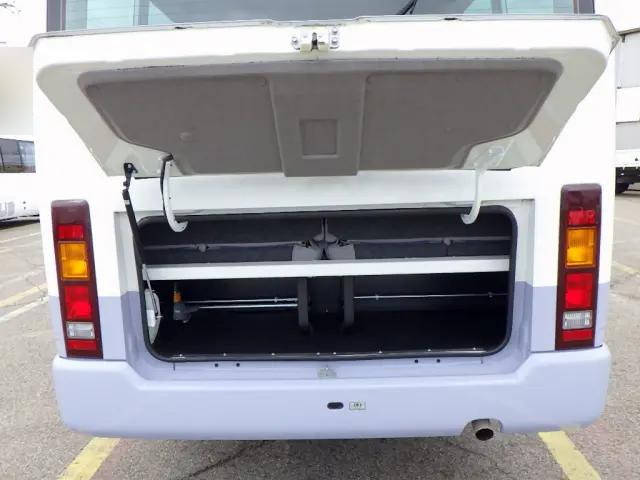 いすゞジャーニーマイクロバス[写真07]