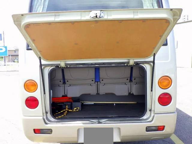 三菱ふそうローザマイクロバス[写真06]