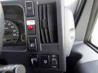 いすゞエルフアルミバン小型（2t・3t）[写真20]