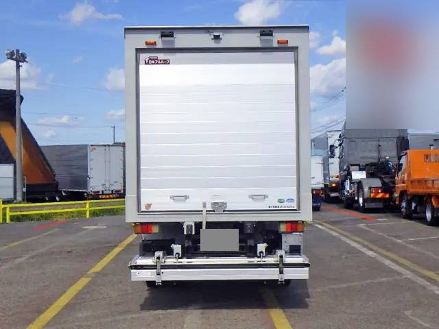 いすゞエルフアルミバン小型（2t・3t）[写真02]