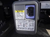 いすゞエルフアルミバン小型（2t・3t）[写真37]