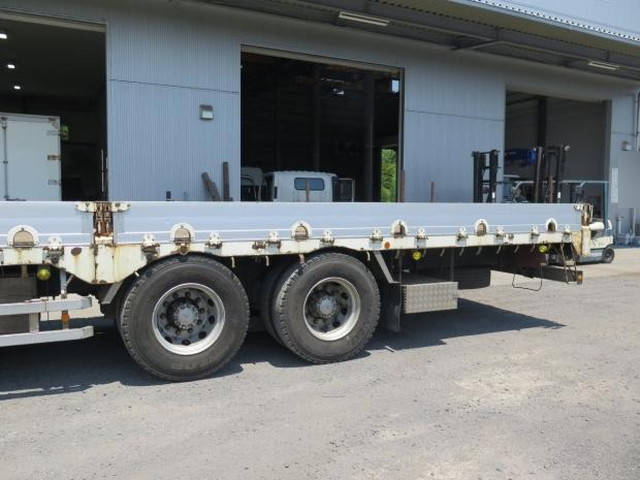 いすゞギガアルミブロック大型（10t）[写真10]